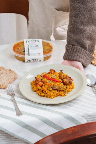 Paella de habas y alcachofas