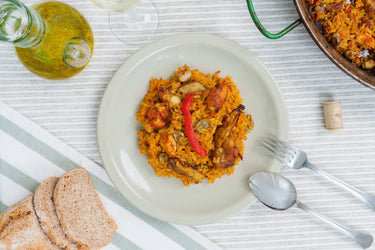 Paella de habas y alcachofas
